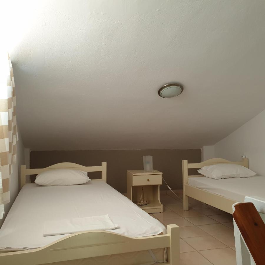 Amparoudes Appartement Kriopigi Buitenkant foto