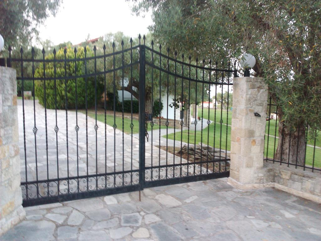 Amparoudes Appartement Kriopigi Buitenkant foto